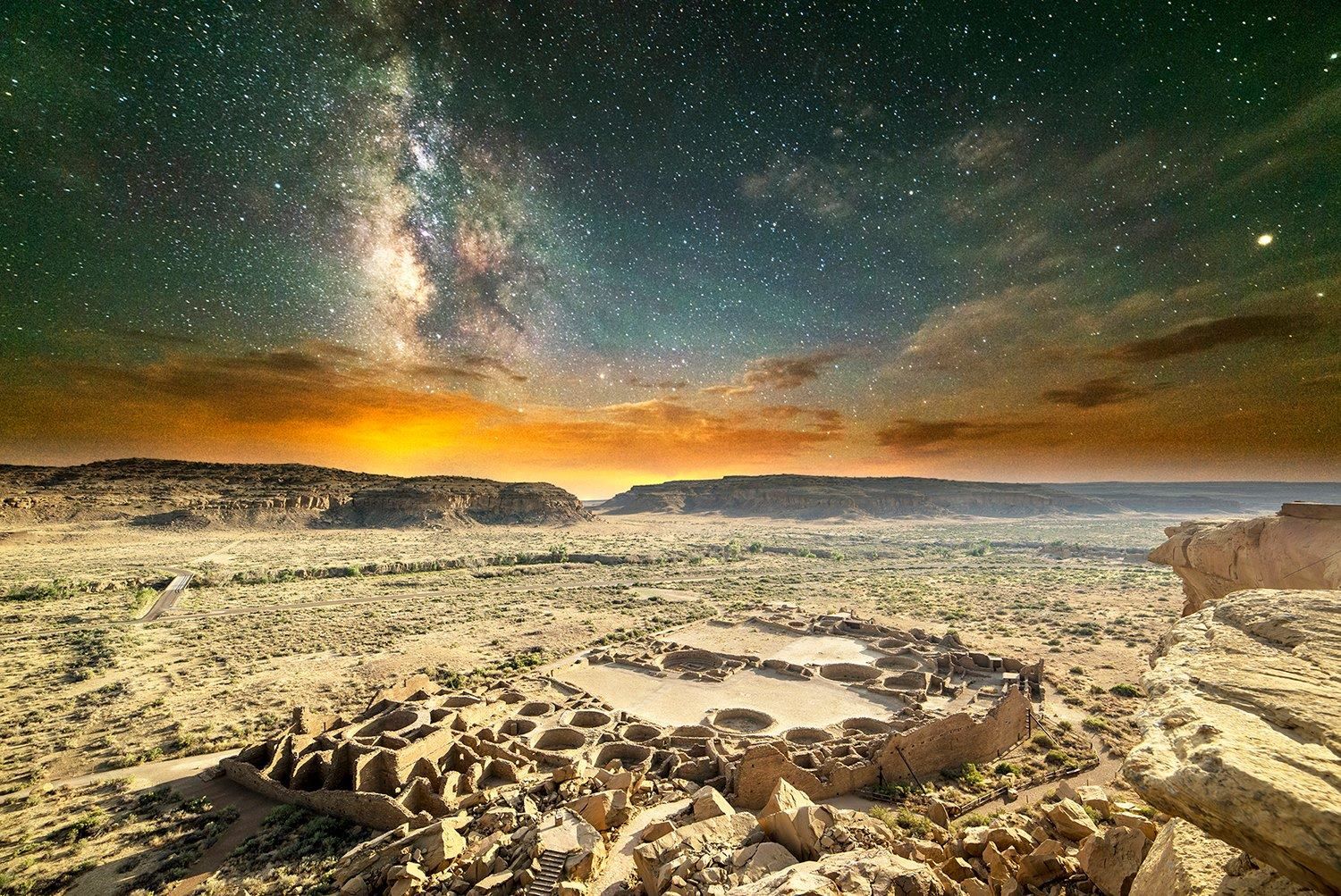 Skyview
                over Chaco Canyon